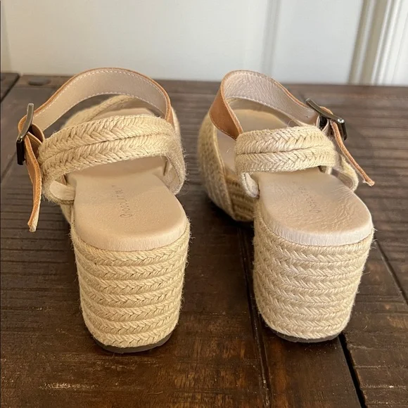 Chocolat Blue Gema Platform Sandals Espadrille Size 8 EUC - Picture 3 of 11